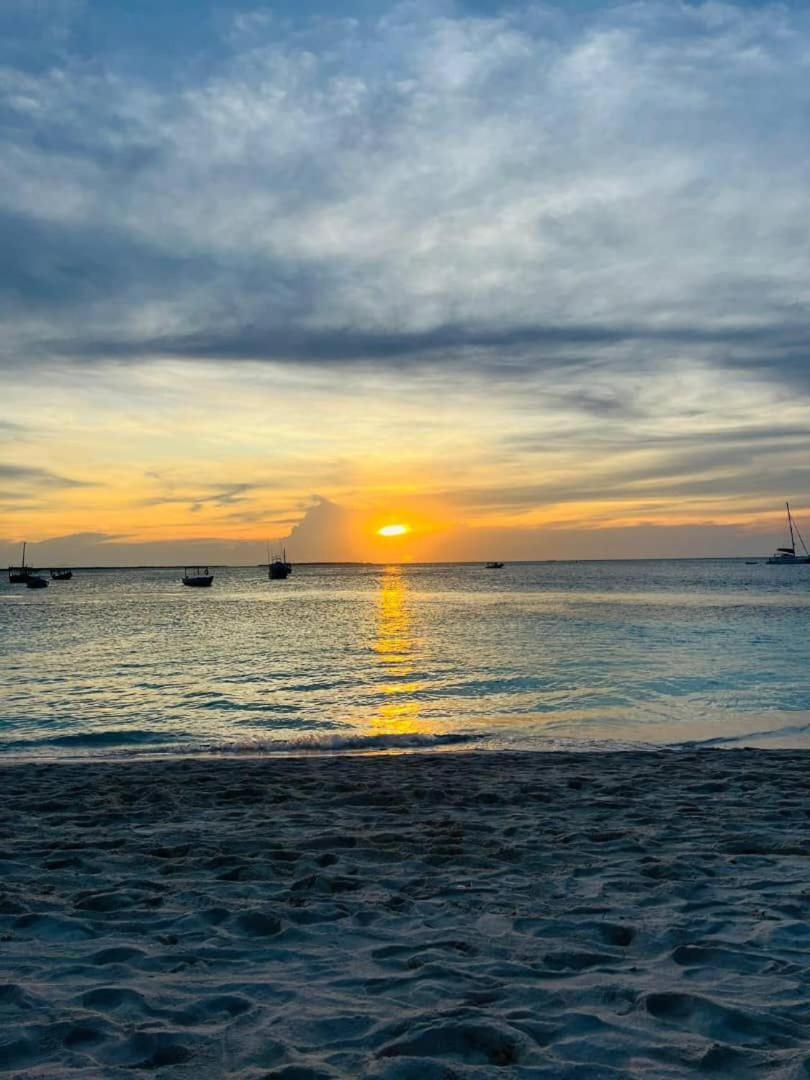Sunset Kendwa Beach Hotel מראה חיצוני תמונה
